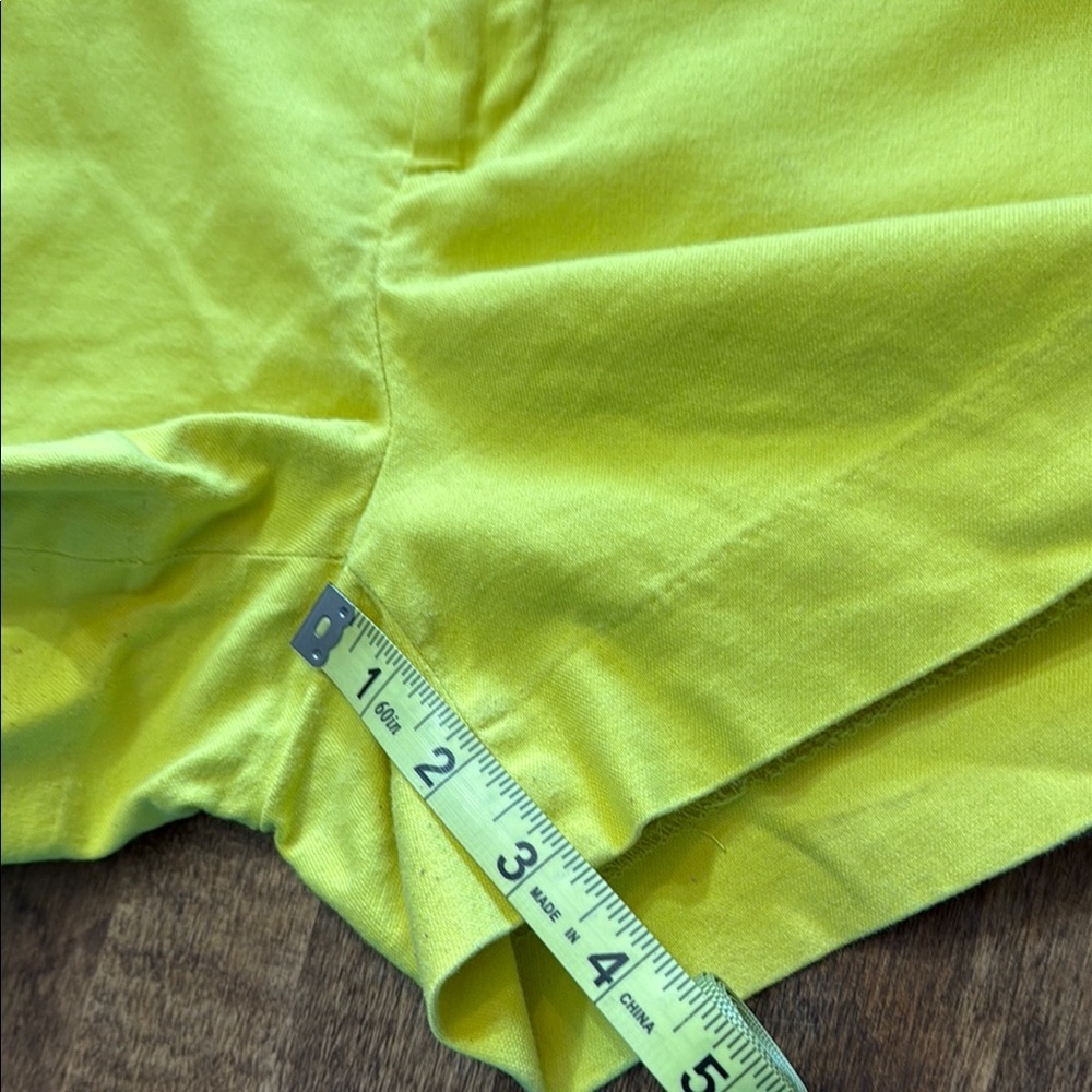 BANANA REPUBLIC Hampton Fit Yellow Shorts Size 8 - Picture 9 of 9